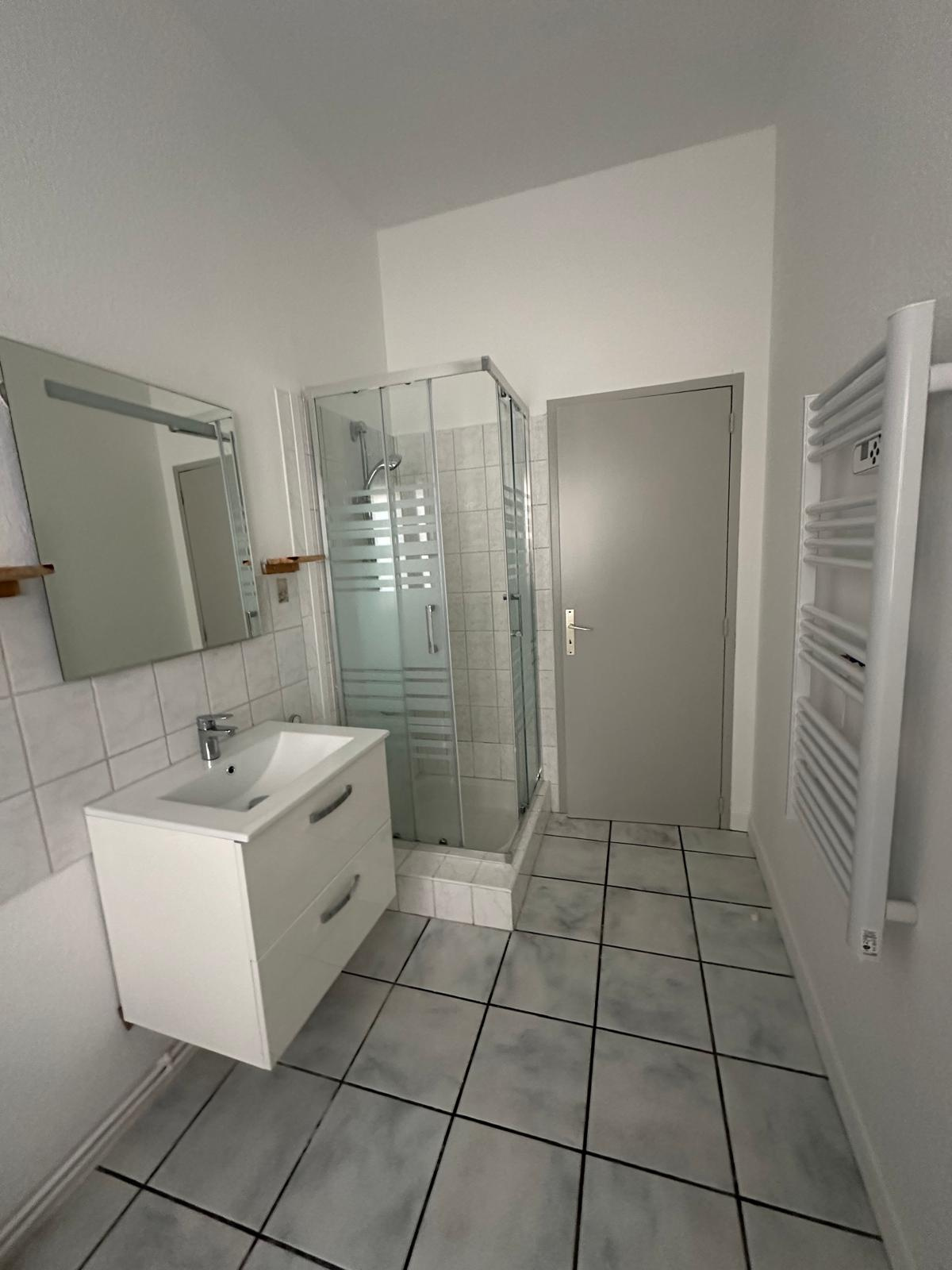 Appartement 2 pièces   47 m2   Mulhouse Centre - Image 4