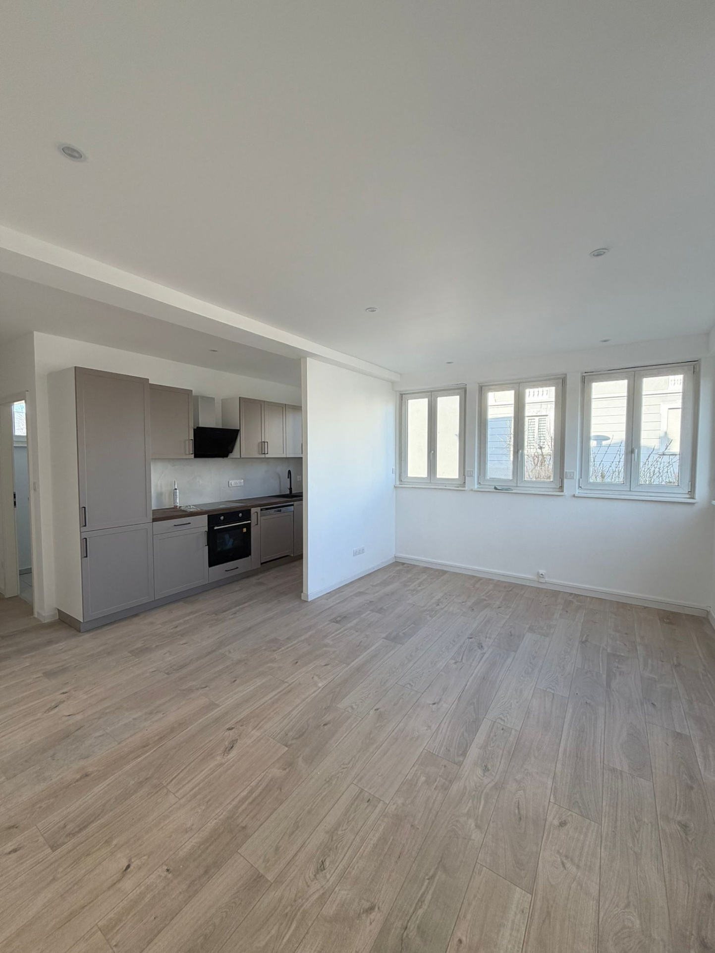 Appartement T3 refait à neuf - Image 2