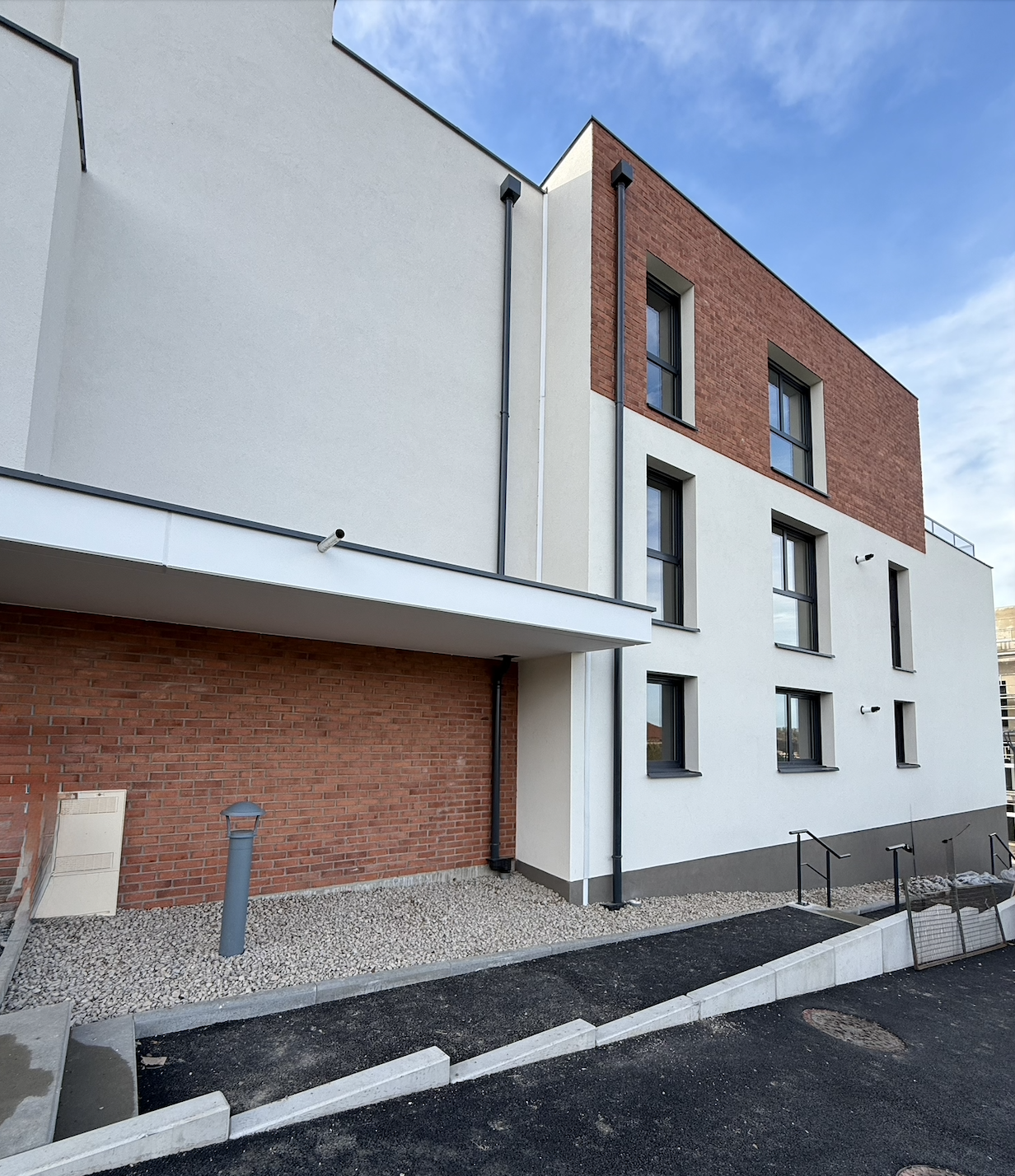 T4 avec terrasse LANDSER - Image 7