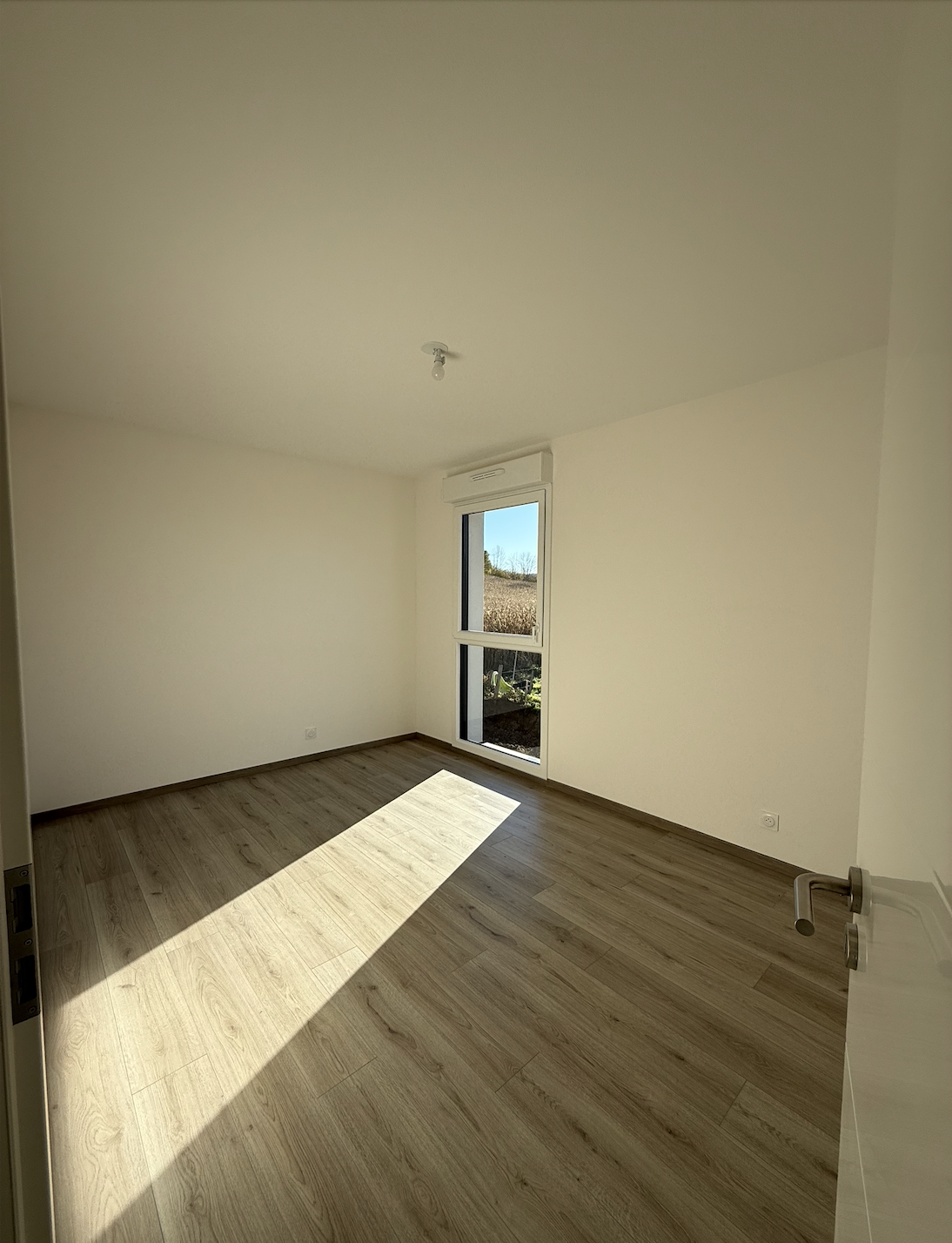 T4 avec terrasse LANDSER - Image 4