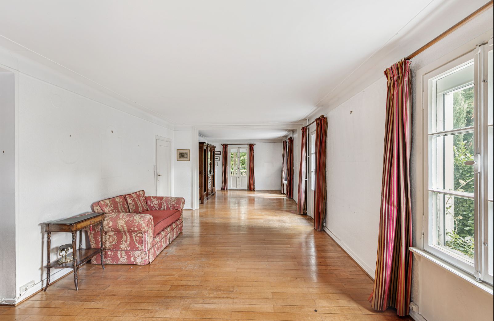 MULHOUSE REBBERG | MAISON DE CARACTÈRE AVEC PISCINE SUR PLUS DE 10 ARES - Image 4