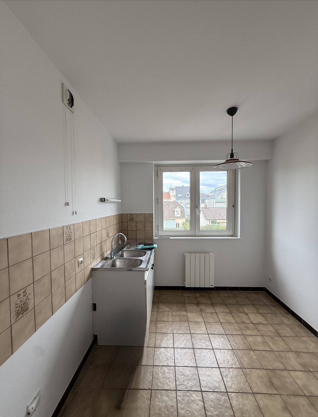 BRUNSTATT   APPARTEMENT 2 PIÈCES AVEC BALCON, GARAGE ET CAVE - Image 3
